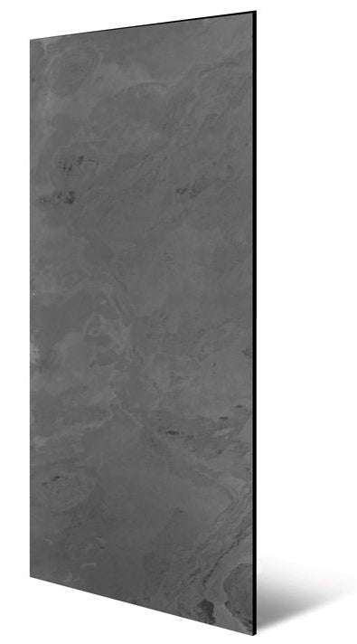 Rechteckige dunkle Steinpaneele – moderne Wandgestaltung im Wohnzimmer