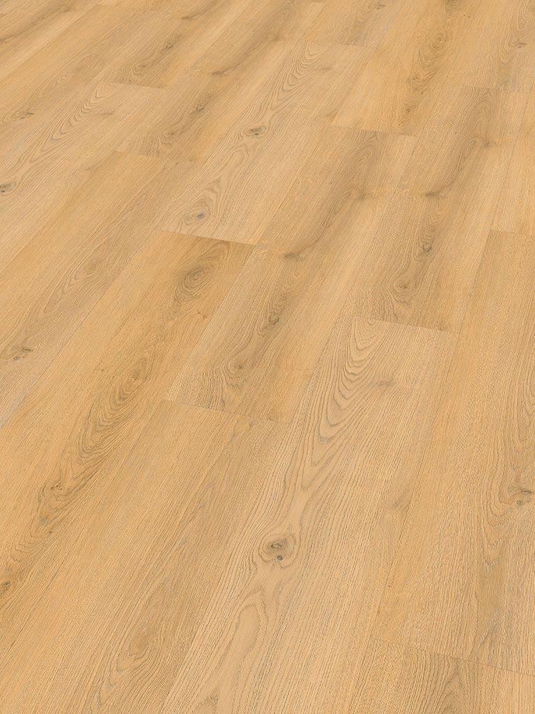 Vinylboden in Eiche-Optik mit supermatter Oberfläche und strukturgeprägter Landhausdielenoptik