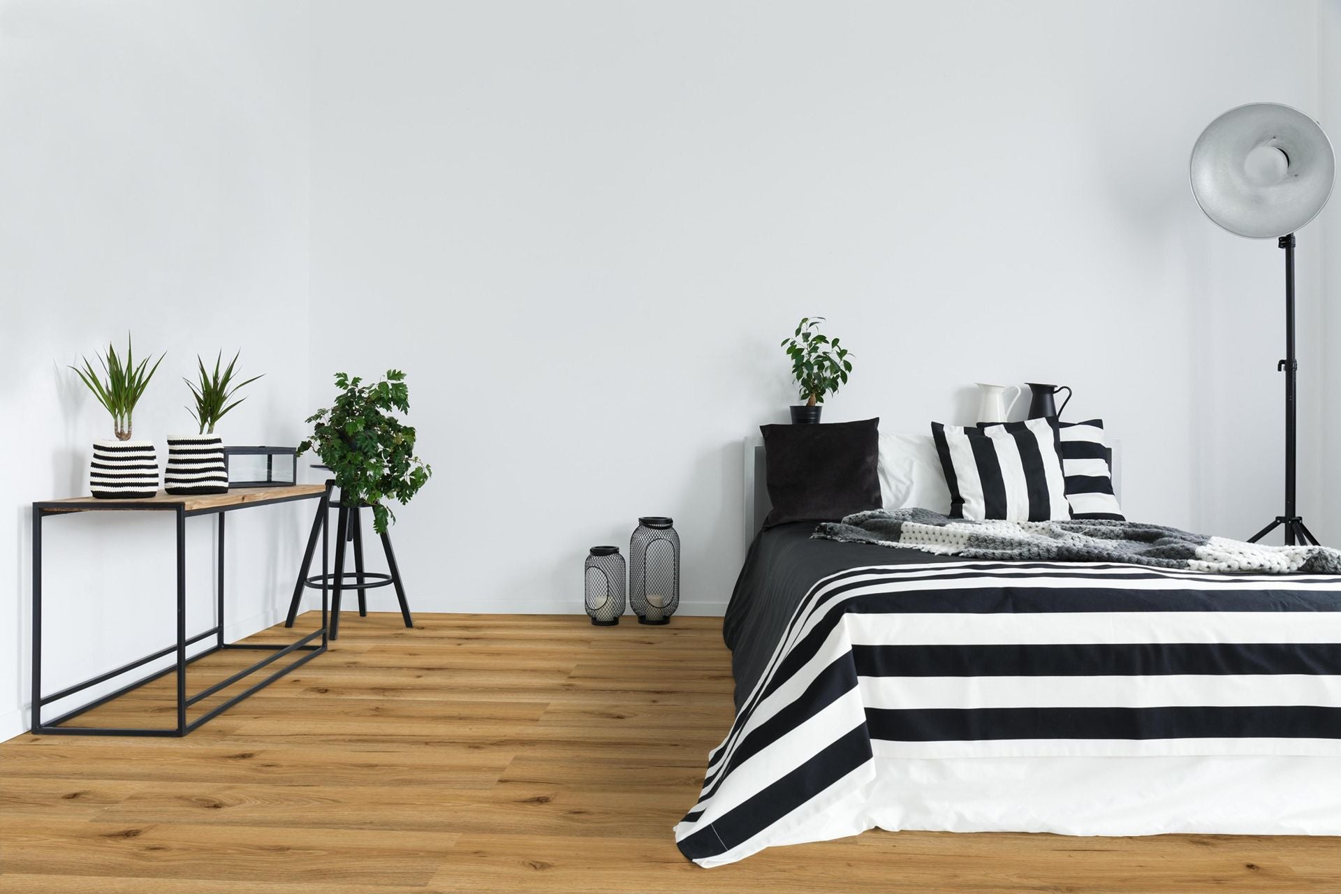 Click-Vinyl - Mooswald Eiche - inkl. Trittschall - Standard Lang- und Breitdiele