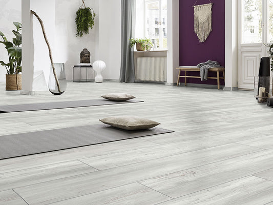 MUSTER - Laminatboden - Liuwa Oak - 8,0mm - Breitdiele - Ultimate (KOSTENLOS)